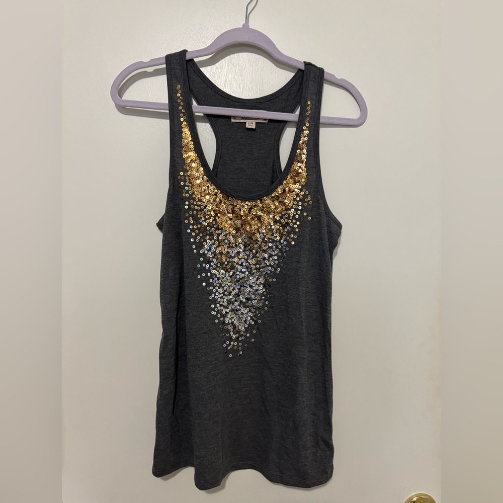 Decree Charcoal Tank with Gold Accents